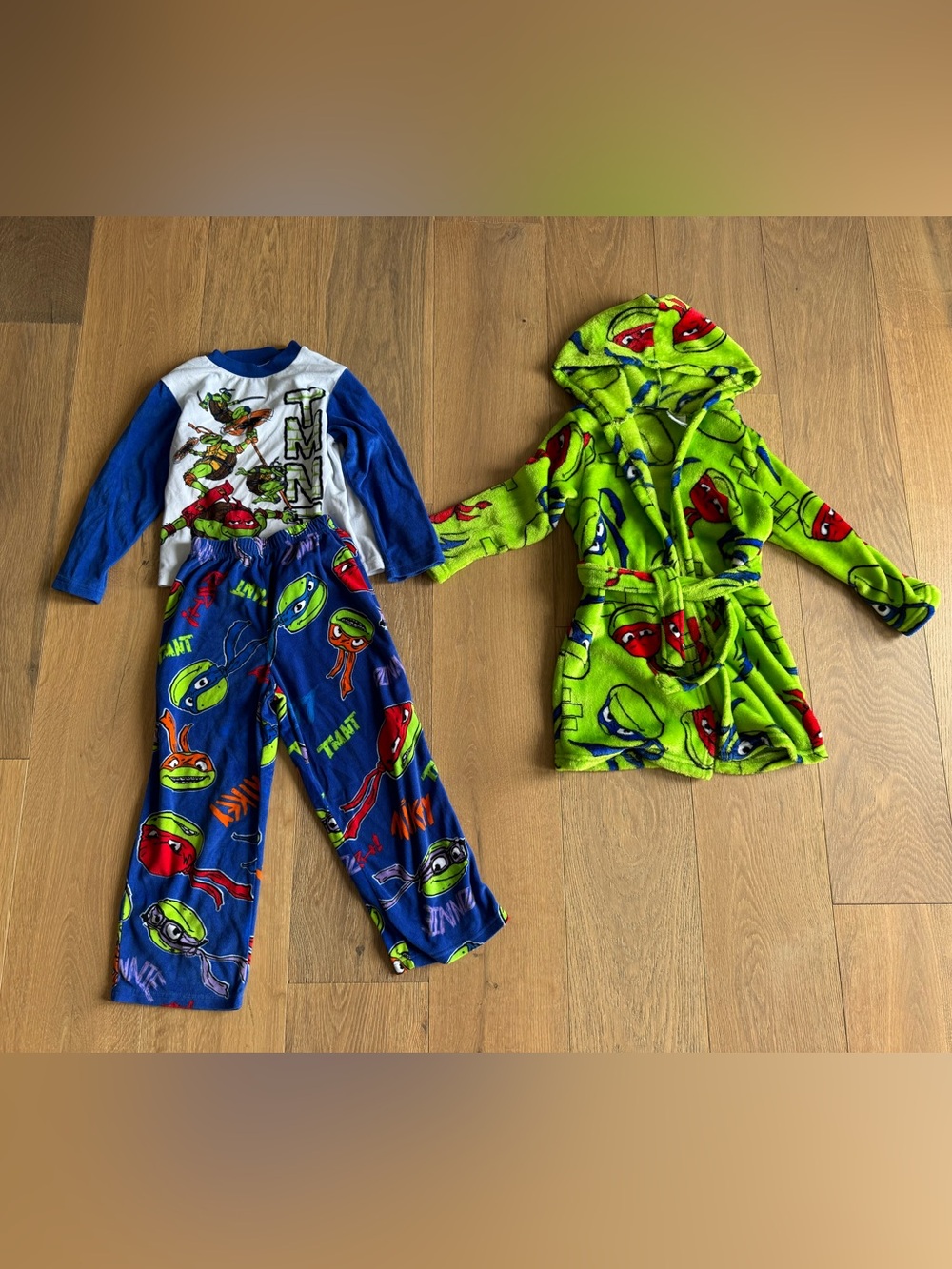 Kids Teenage Mutant Ninja Turtles pajama and robe - size S